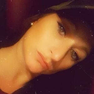 Meet your Posher, Vicki